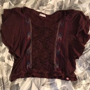 ‘Element’ brand maroon top